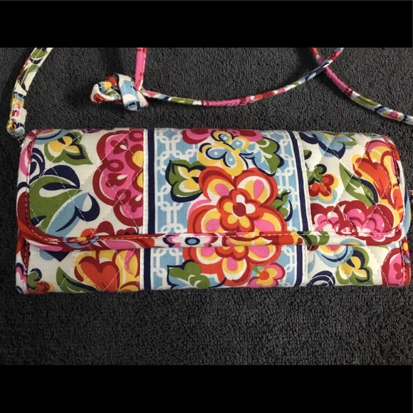 Vera Bradley Handbags - Vera Bradley Bag